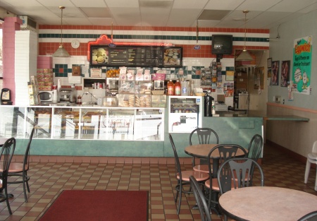 Well Known Donut shop in high traffic area in Canoga Park!!