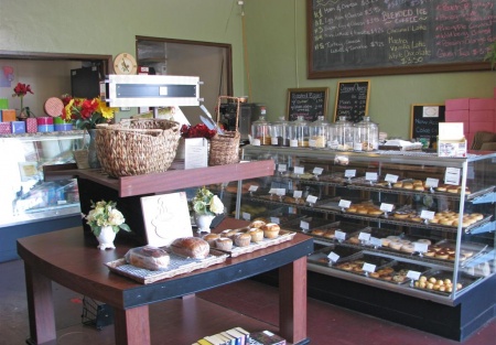 Downtown Bakery w/ Fantastic Lease!!