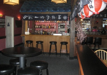 Benihana Style Japanese Restaurant in AAA Center with Hard Liquor