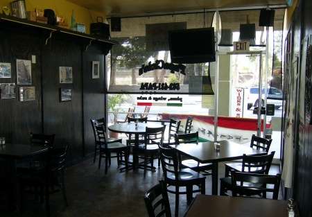 Fantastic New York Pizzeria With Great Food Reviews