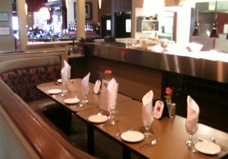 Seattle Area Restaurant For Sale: Highly Acclaimed Restaurant and Bar with Excellent Furniture, Fixtures, Equipment, and Elegant Decor with Annual Gross Sales Over $1 Million!