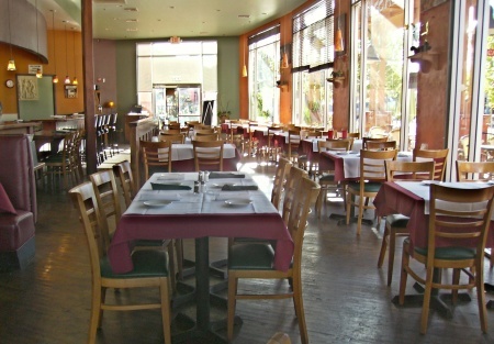 AAA LOCATION!!!  Italian Restaurant in Ventura County