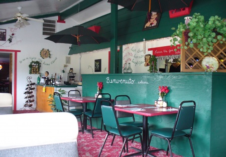 Well established Family Pizza & Roadhouse Joint just 45 miles from Yosemite National Park