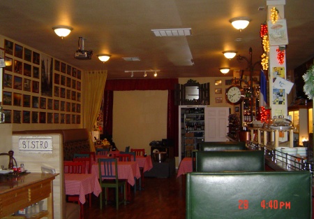 Neighborhood French Restaurant, Adorable