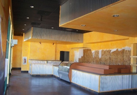 Former Top Coffee Chain Location Available For Lease