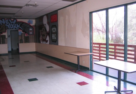 Local Favorite Bar-cheap rent