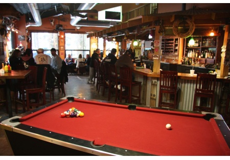Near Major Resort Lake Real Estate: Restaurant & Sports Bar W/Hard Liquor