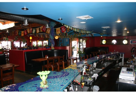 Prime Beach area location, nice patio and good rent 