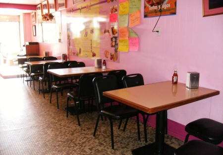 LONG ESTABLISHED MEXICAN RESTAURANT WITH A TWIST IN HEART OF SAN FERNANDO VALLEY FOR SALE