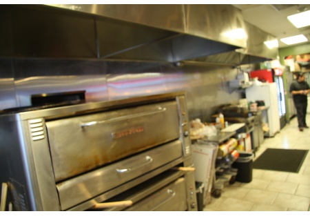 Pizza and Pasta Business in West Valley For Sale w/Liquor License