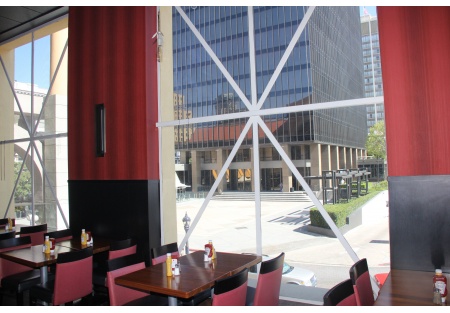 Downtown San Diego Location Easy Access - Great View Seating. 