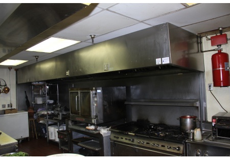 Downtown San Diego Italian Restaurant/Low Rent, Great Location