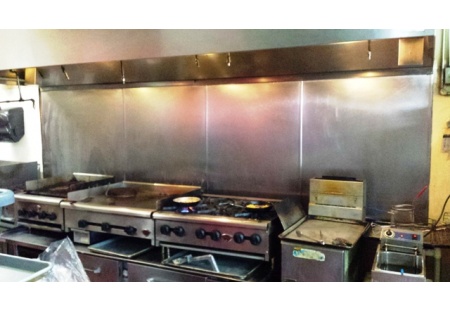 SUPER LOW RENT - MAJOR PROFIT - MEXICAN BISTRO - w/TYPE 47 BAR