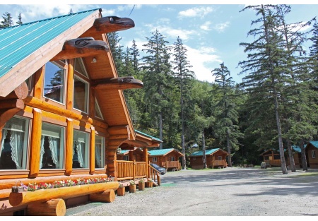 Alaska Lodge At The Starting Point Of The Historic Chilkoot Trail 