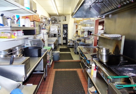 Busy Breakfast & Lunch in Tehama County