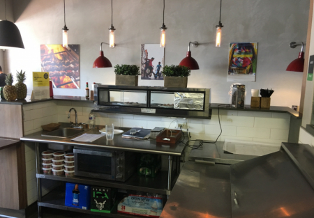 Rare Hillcrest Area Turnkey Restaurant w/Beer and Wine 