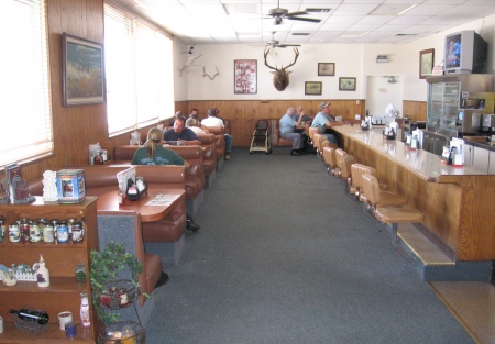 Family Restaurant serving breakfast, lunch, Dinner