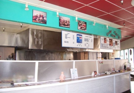 Very Popular Dine in/Delivery Pizza Restaurant