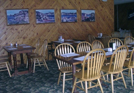 Road Side Italian Caf Located in Foothill Area!