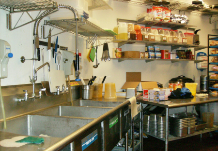 Quick Serve Sandwich Shop - Beer and Wine  HIGH TRAFFIC