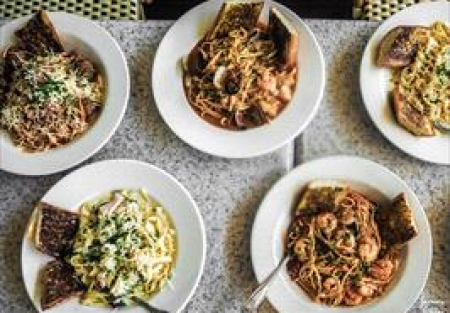 4 Location Pizzeria And Italian Kitchen Restaurant