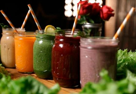 ABSENTEE OWNER: Robeks Fresh Juices & Smoothies Franchise Newly Built