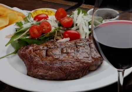 Iconic Tacoma Restaurant