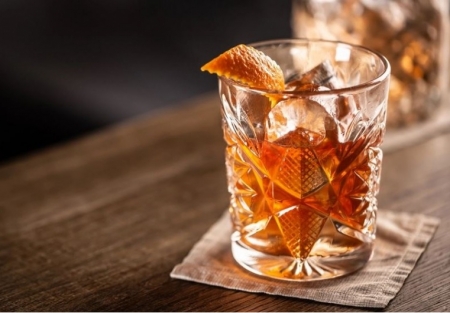 Gig Harbor Restaurant with Real Estate