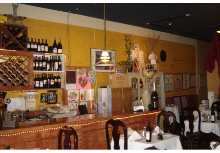 Casual Dining Steakhouse with live entertainment