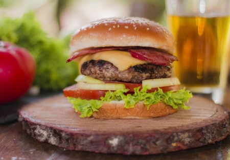 Well outfitted Restaurant & Taphouse in South Placer County