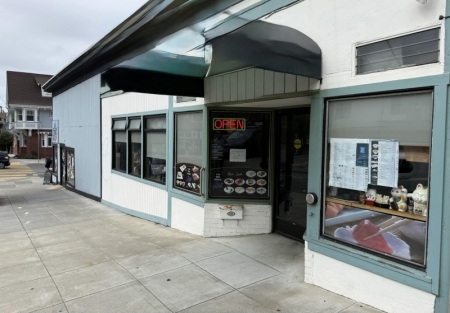 35 years establsihed Sushi restaurant for sale in SF inner Sunset