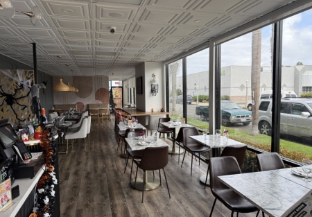 Premier Beach Location-parking -patio-dual concept -Boba tea and Asian