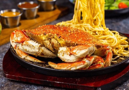 Absentee run bar and restaurant for sale in Santa Clara shopping cente