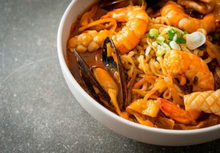 Conveniently Located Asian Dining 