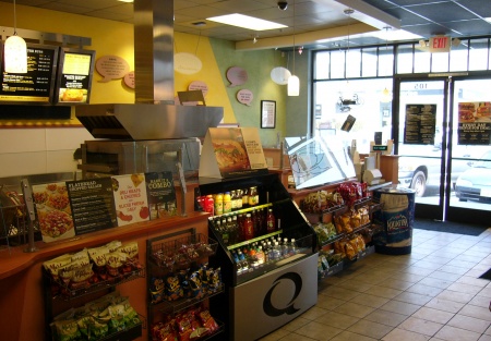 Very New Quiznos Shop or Convert To Your Own Concept