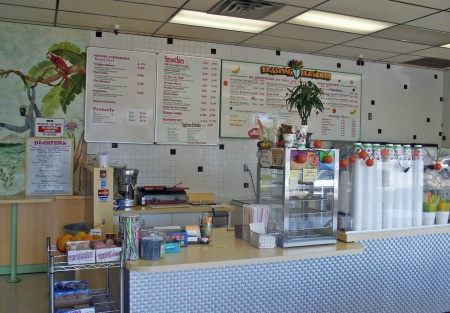 Independent Smoothie Shop in the Heart of Lodi