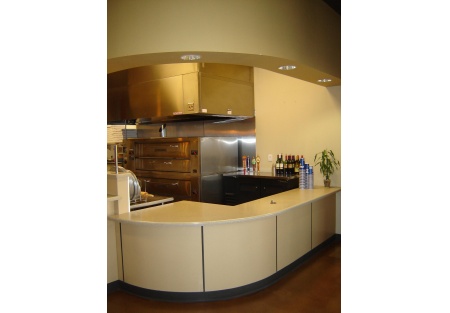 Pizza restaurant in Upscale community