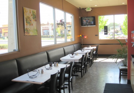 Pizza restaurant priced for quick sale and is willing to negotiate on price and lease terms