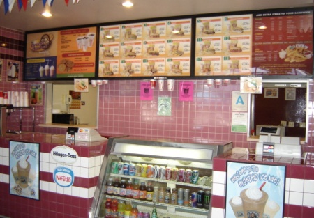 5 Day Sandwich Shop/ Deli in Commercial Area Food Court