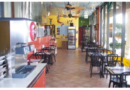 AAA Location Mexican Restaurant; Very Clean Restaurant Needs Your Concept