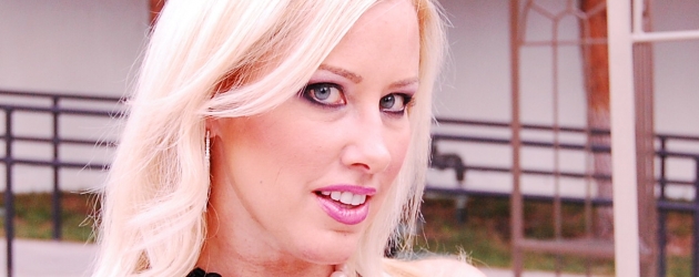 ANGRY BLONDE BEING BLONDE!