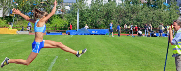 Time to Jump Into The Restaurant and Bar Business